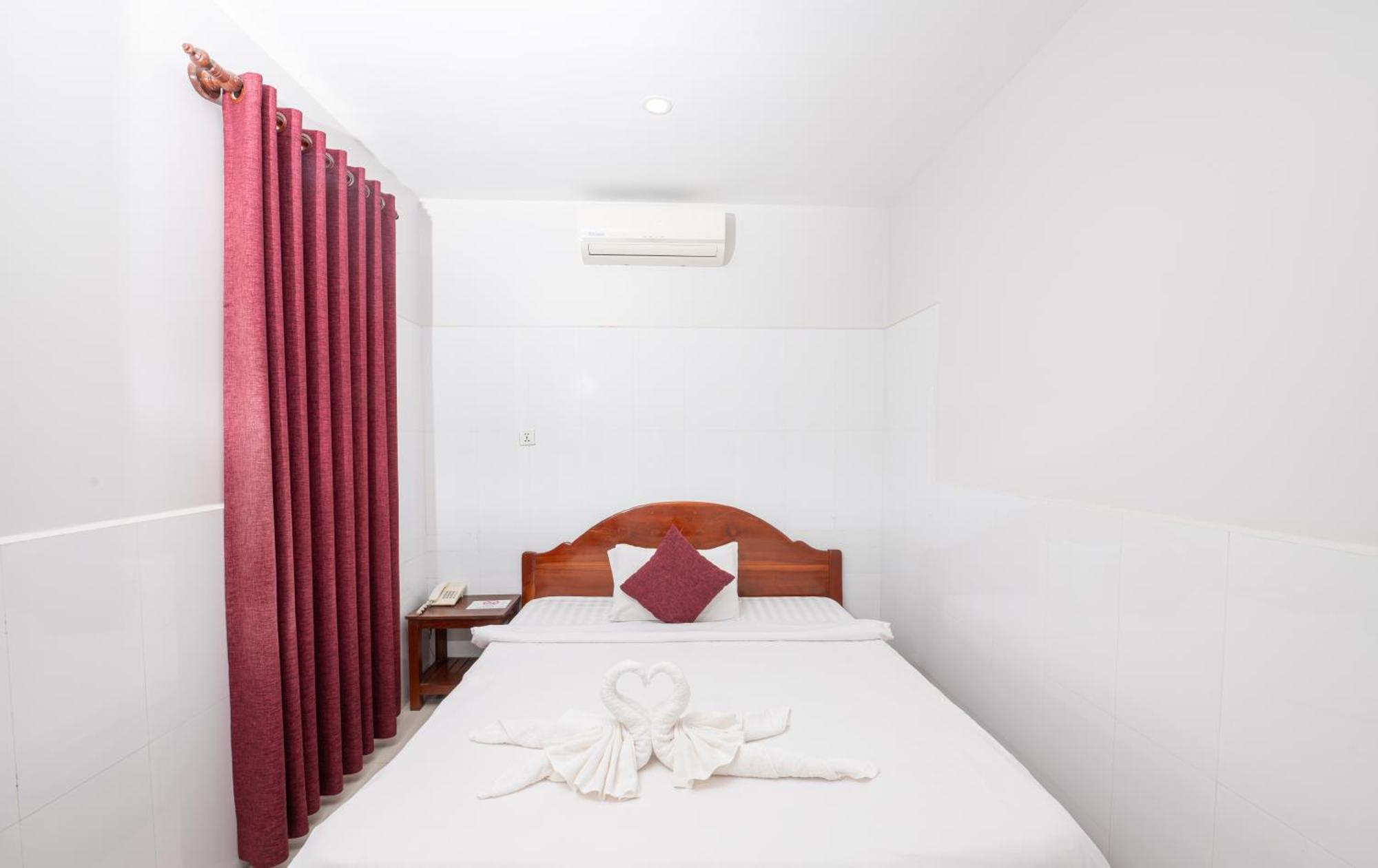 Damnak Soksan Hotel Siem Reap Bagian luar foto