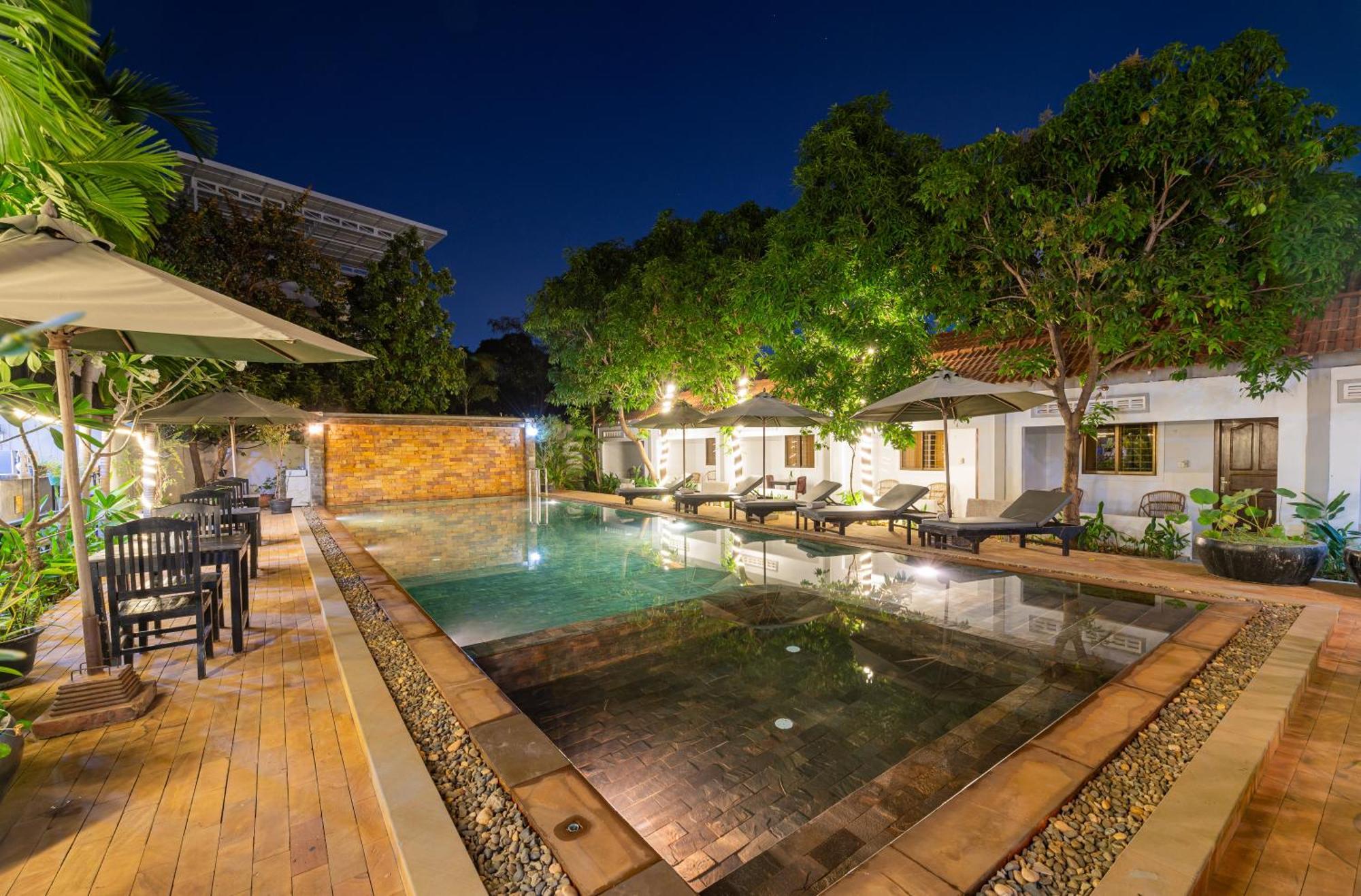Damnak Soksan Hotel Siem Reap Bagian luar foto