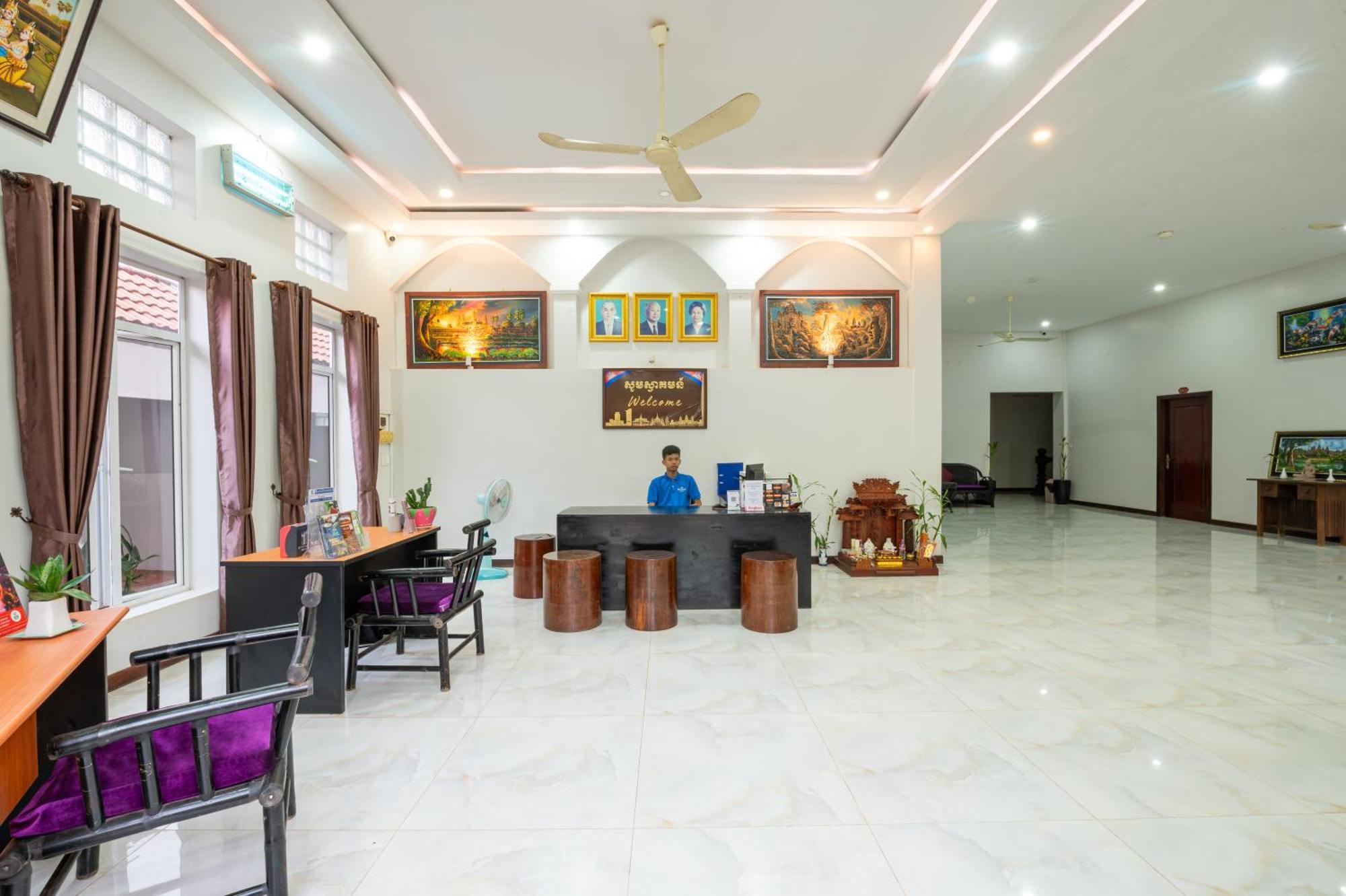Damnak Soksan Hotel Siem Reap Bagian luar foto