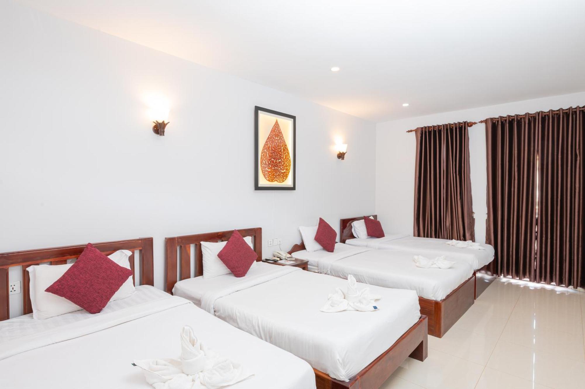 Damnak Soksan Hotel Siem Reap Bagian luar foto
