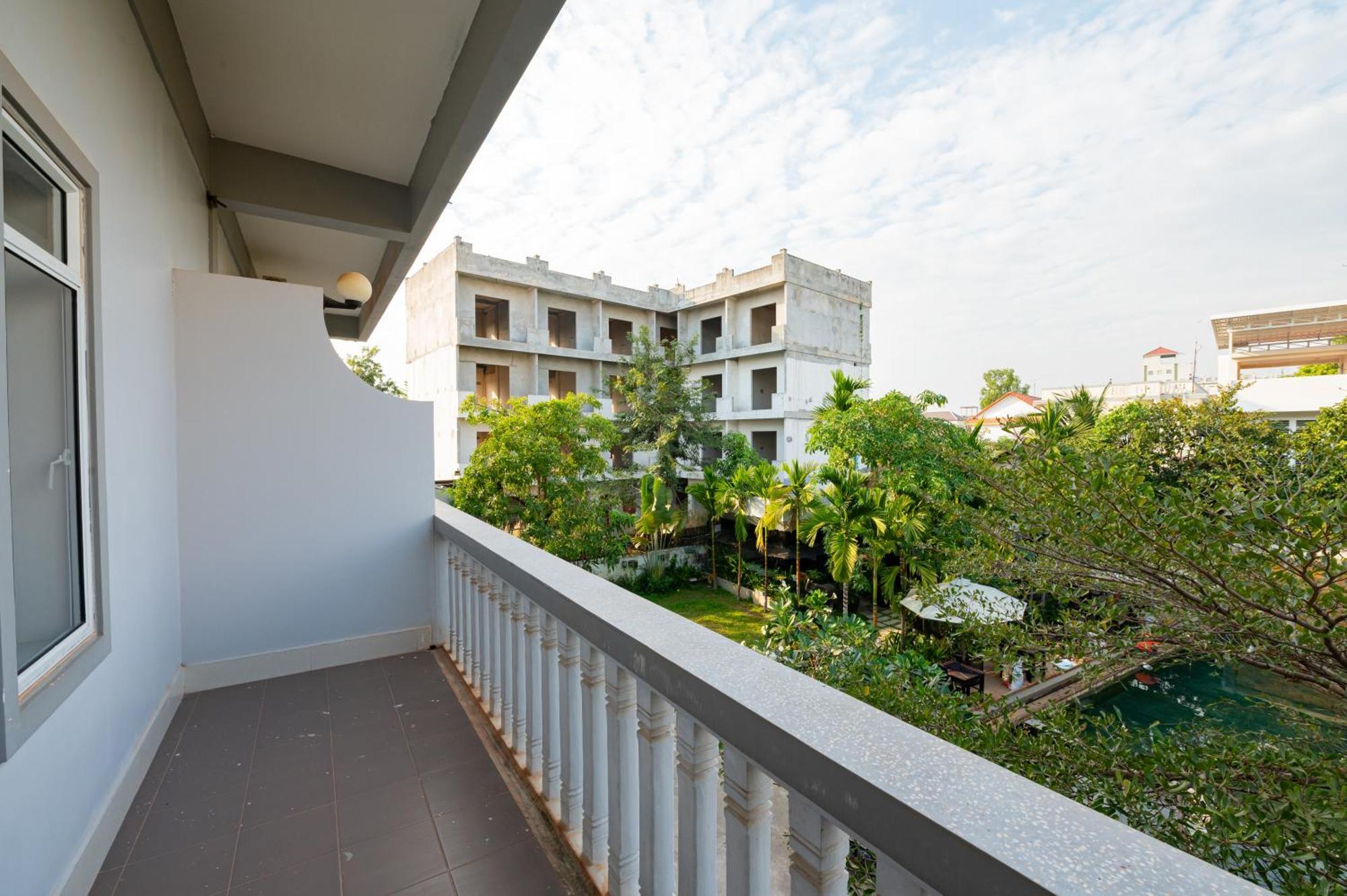 Damnak Soksan Hotel Siem Reap Bagian luar foto