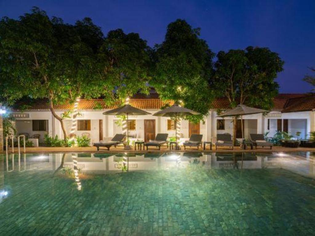 Damnak Soksan Hotel Siem Reap Bagian luar foto