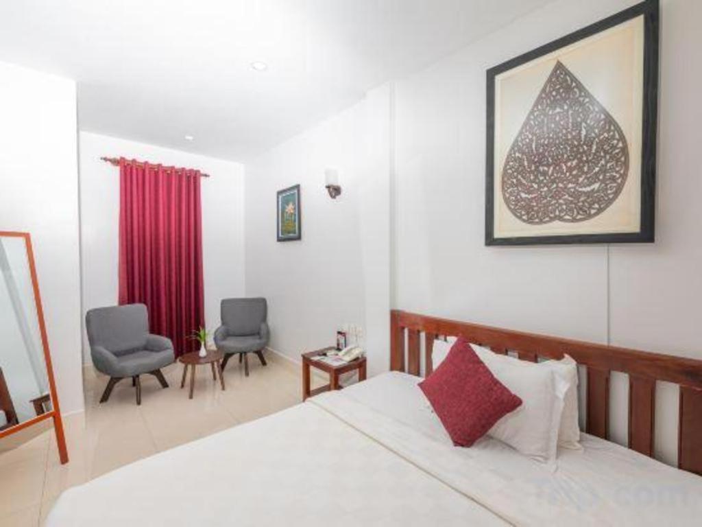 Damnak Soksan Hotel Siem Reap Bagian luar foto