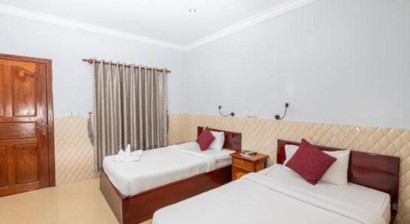 Damnak Soksan Hotel Siem Reap Bagian luar foto