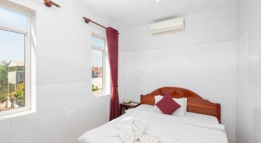 Damnak Soksan Hotel Siem Reap Bagian luar foto
