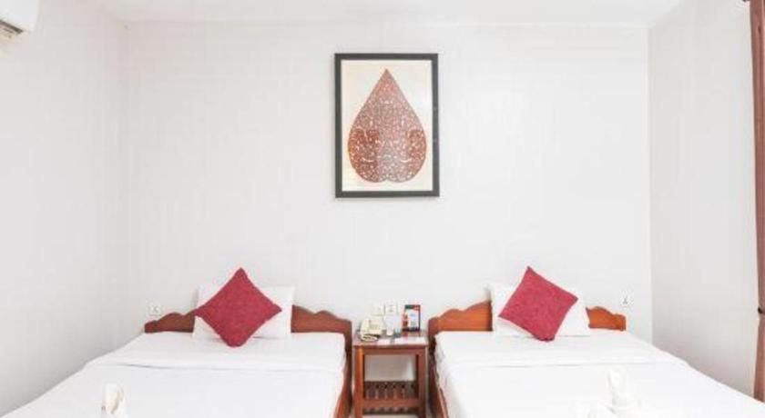 Damnak Soksan Hotel Siem Reap Bagian luar foto