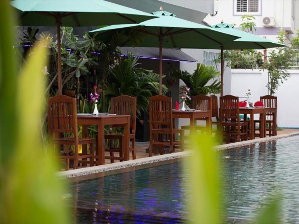 Damnak Soksan Hotel Siem Reap Bagian luar foto